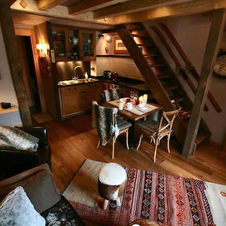 Duplex En Vieux Bois Hyper Centre Chamonix Exterior foto